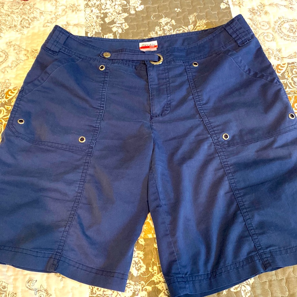 DANSKIN Woman's Shorts - Picture 2 of 8